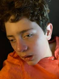 Dog with lymphoma saying goodbye