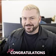 Spencer Hendricks's Instagram, Twitter & Facebook