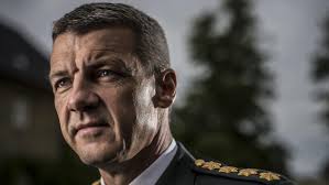 Forsvarschef stopper: Jeg er klar til et karriereskifte