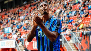 © pro shots / stanley gontha. Sebastien Haller Grote Man Bij Ivoorkust Met Twee Treffers Voetbal Telegraaf Nl