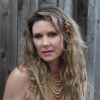 20+ "Renee Parry" profiles