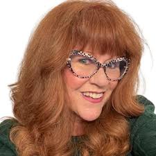 TAWKI: Thyroid As We Know It: Patient to patient path to optimal thyroid  health. : Damerau Swanson NTP, Elaine, Feist, Lisa, Massotti, Mrs Karrie  Lynn, Rivers, Rebecca: Amazon.com.au: Books