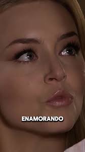 ¿Lo quieres? 😨 #loquelavidamerobó #Tlnovelas