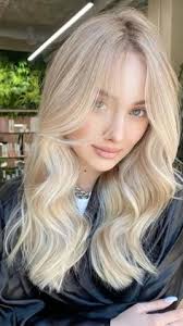 Alyssa Snow Callahan (alyssasnocal)