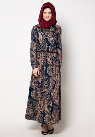 Perpaduan semua kombinasi dari model gamis batik ini kami rangkum dalam satu artikel lengkap sehingga bisa menjadi rujukuan anda dalam menemukan kiranya perpaduan dari. 58 Ide Model Gamis Model Pakaian Pakaian Wanita Model Pakaian Hijab