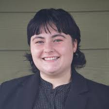 Molly Quillin's Instagram, Twitter & Facebook