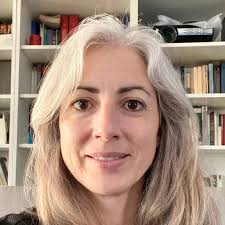 Rocio Quinones's Instagram, Twitter & Facebook