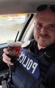 Roast to the loser with the ugly face tattoos who stole my wallet at sage  hill dollarama today! 😡Toast to the lovely staff at Sage Hill Fabutan who  put in the extra