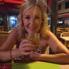 Marie Murray (@mariefmurray)