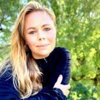 Janette Nash's Instagram, Twitter & Facebook