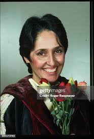 532 Joan Rosa Photos & High Res Pictures