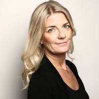 30+ "Suzanne Richter" profiles