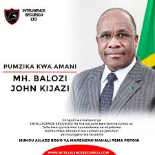 Rais john magufuli amuapisha balozi john kijazi kuwa katibu mkuu kiongozi hii leo ikulu jijini dar es salaam. Intelligence Securico Ltd Posts Facebook