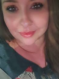 Erica Holman's Instagram, Twitter & Facebook