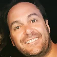 Flávia Reis--Emails and Phone Numbers