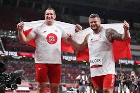 Posługę w naszej parafii rozpoczął 1 września 2018 r. Bsdyqg12bgk1dm