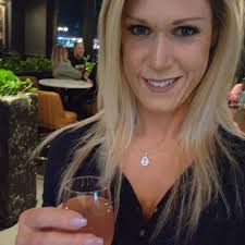 Sharp Little Teeth (Mango)