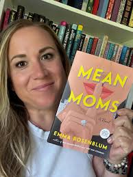 Rachel Thrush's Instagram, Twitter & Facebook