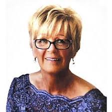 Sandra Olsen's Instagram, Twitter & Facebook