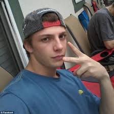 Teen whose daughters died in baking car left them before