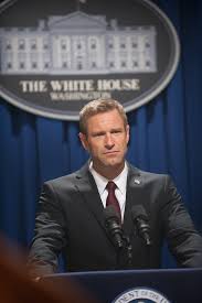 Olympus has fallen is a 2013 action thriller directed by antoine fuqua, and starring gerard butler, aaron eckhart, morgan freeman and rick yune. Aaron Eckhart Talks Olympus Has Fallen I Frankenstein Possible Divergent Casting