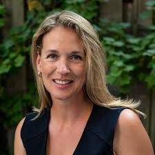 Rebecca Mackenzie's Instagram, Twitter & Facebook