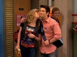 No way she's going through with this, you ask. Seddie Icarly Wiki Fandom