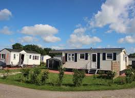 Die tradition von fkk ist in deutschland schon über dann finde heraus, welche ostseeinsel am besten zu dir passt. Fkk Camping Ostsee Camping Urlaub Fur Die Ganze Familie Direkt An Der Ostsee