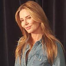 She was born on wednesday is hanna lis married or single, who is she dating now and previously? Hanna Lis Wikipedia