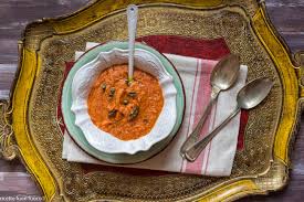 150 gr lenticchie 3 cucchiai olio extravergine di oliva 2 rametti rosmarino 2 spicchi d'aglio 1 patata 1 foglia alloro brodo vegetale q.b. Mercimek Corbasi Crema Di Lenticchie E Bulgur Ricette Fuori Fuoco