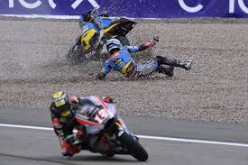 Check spelling or type a new query. Tom Luthi Uber Sachsenring Kollision Mit Xavi Vierge Es War Ein Rennunfall
