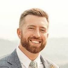 Headed to NYC next week for the Snowflake World Tour? ❄️ If you're  attending too, let's connect. See you there! At DataCamp, we're helping  companies upskill their data professionals and drive more… |