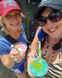 Tammy Willard (@travelswithtammywillard) • Threads, Say more