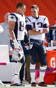 Tom Brady Welcomes Rob Gronkowski To Buccaneers In Funny Clip Time To Run It Back Gronky In 2020 Gronkowski Nfl Cheerleaders Rob Gronkowski