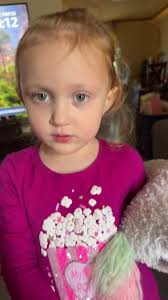 Bridgett Ross (@bridgettwithnoe)