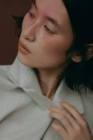 色、質感、形で動きを作る