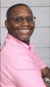 Kevin Mays's Instagram, Twitter & Facebook