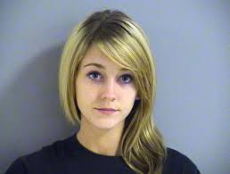 15 привлекательных преступниц из паблика Нарушено