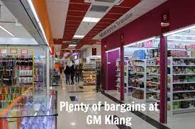 Gm klang wholesale city is strategically located in bandar botanic, a new business district located in the south of klang town and on the western border of operating hours: Gm Klang Wholesale City