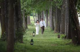 Yesterday Spaces Wedding Venue Leicester Is Just 10 Miles From Downtown Asheville Perfect Venue For Yo Charleston Wedding Photography Nc Wedding Space Wedding