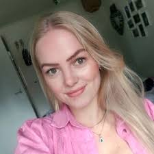 Afgelopen donderdag heb ik op de hogeschool Viaa, de Propedeuse voor mijn  bachelor opleiding tot verpleegkundige in ontvangst mogen nemen!