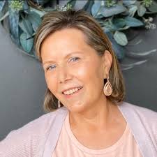 How can I save my struggling Etsy shop?