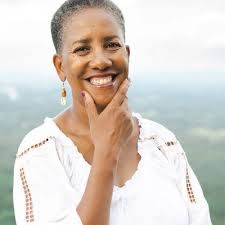 Marie Cochran's Instagram, Twitter & Facebook