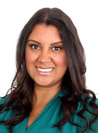 Aida Cruz's Instagram, Twitter & Facebook