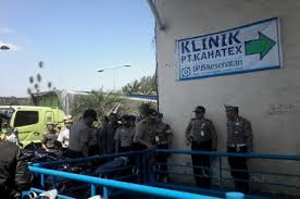 Kain satin saten furing peles kahatex 1mtr x 150cm. Banjir Di Rancaekek Dianggap Mengganggu Jalur Utama Mudik