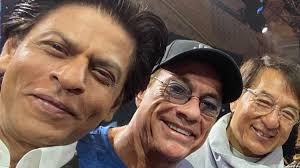 However, when hua wu bin, another powerful local character seeks his assistance, mei xing he will face the deadliest challenge of his life. Shah Rukh Khan S Fanboy Moment With Heroes Jackie Chan Jean Claude Celebrities News India Tv