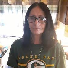 Edith Rae's Instagram, Twitter & Facebook