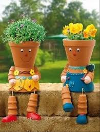 Flower Pot Ideas For Your Garden Terracotta Flower Pots Flower Pots Garden Crafts