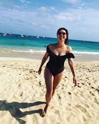 Evi hanssen is geboren op 9 november 1978 te zoersel. Lingerie Ohlala Wijze Woorden Van Evi Hanssen Hoera Facebook
