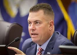 Machine' politics emerges as issue in Jeff Council races